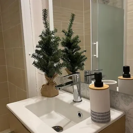 Apartament Grand T2 Centre Proche Pistes Et Thermes Bagnères-de-Luchon