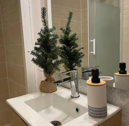 Apartamento Grand T2 Centre Proche Pistes Et Thermes Bagnères-de-Luchon